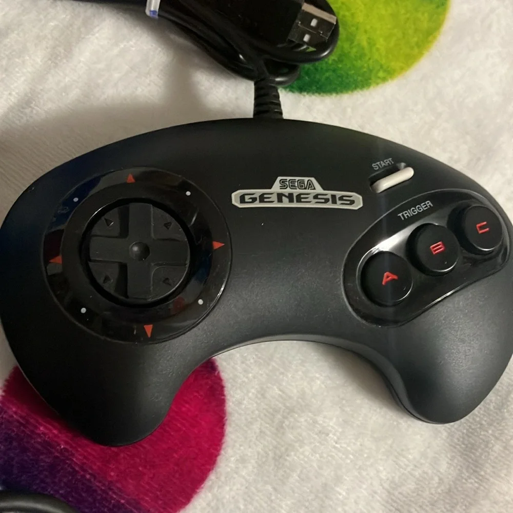 SEGA Genesis Mini Console 2 controllers with HDMI cable